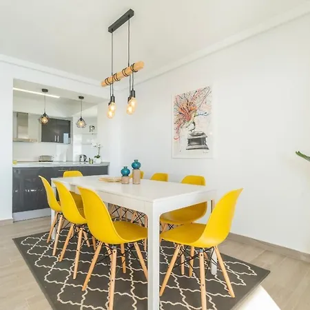 Modern 3 Slaapkamer Appartement, 10 Meter * Torrevieja